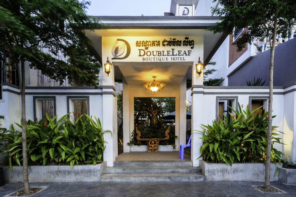Double Leaf Boutique Hotel Phnom Penh Exterior foto