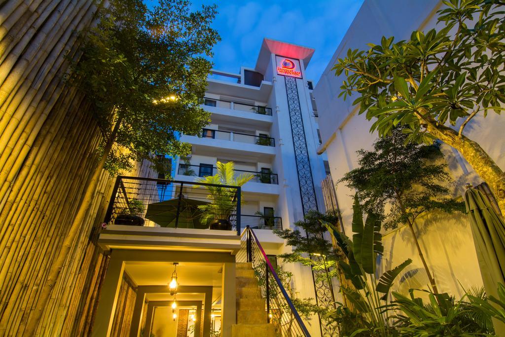 Double Leaf Boutique Hotel Phnom Penh Exterior foto